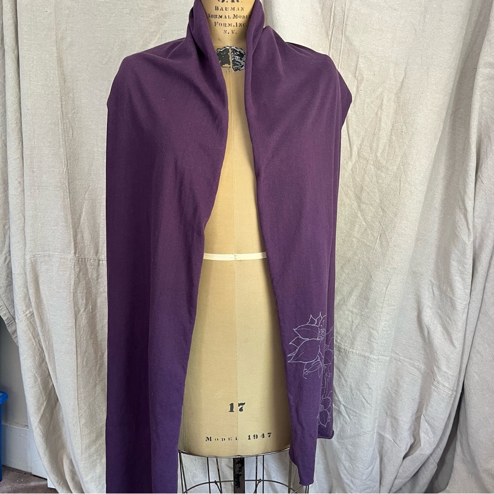 2/$20 Maggie’s Raw Hem Long Floral Detail Scarf